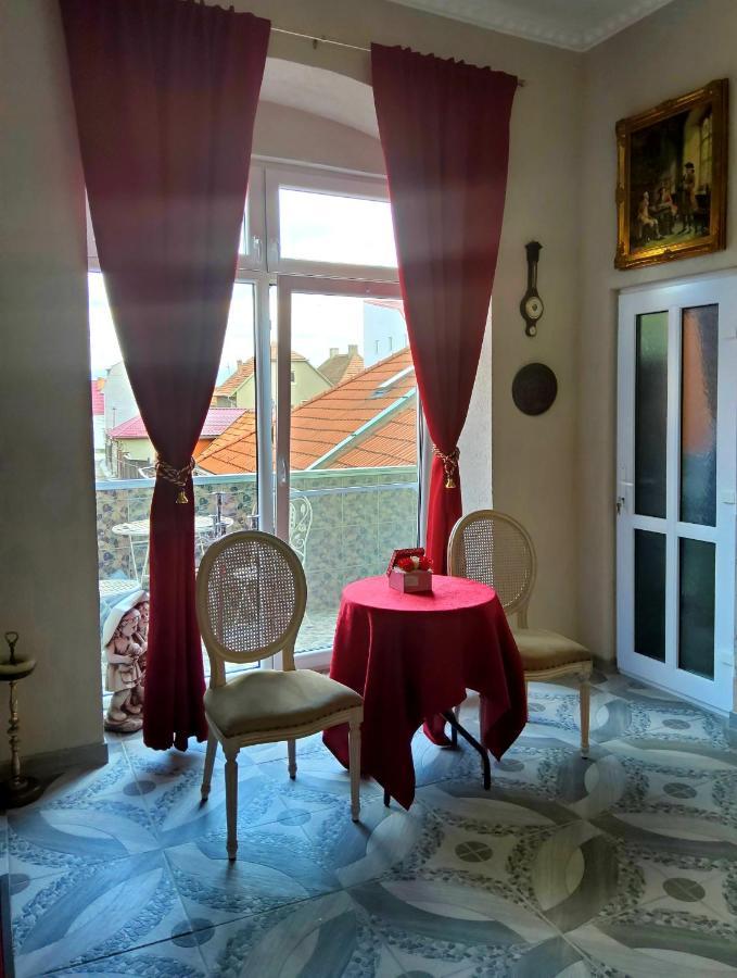 Sissy Vendeghaz Hotel Târgu Secuiesc Exterior photo